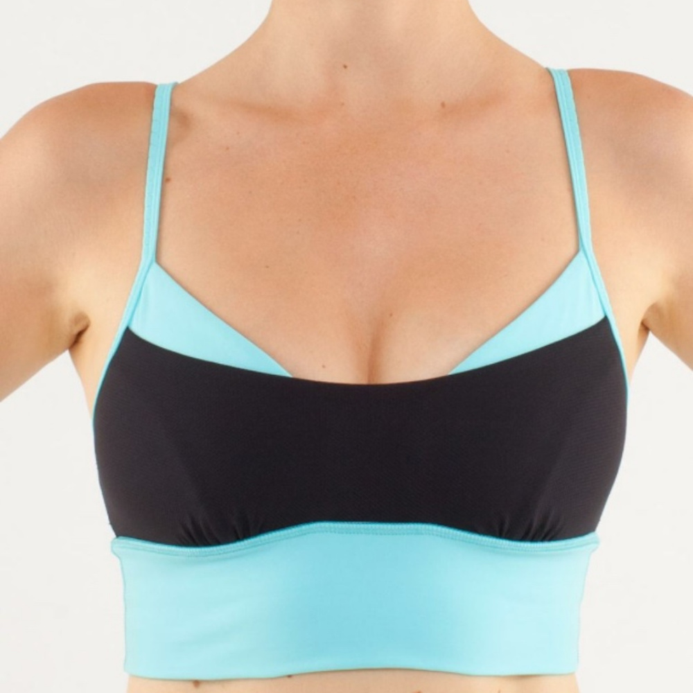 Lululemon 105 F Bra